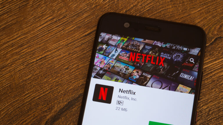 How do you unblock Netflix screen?