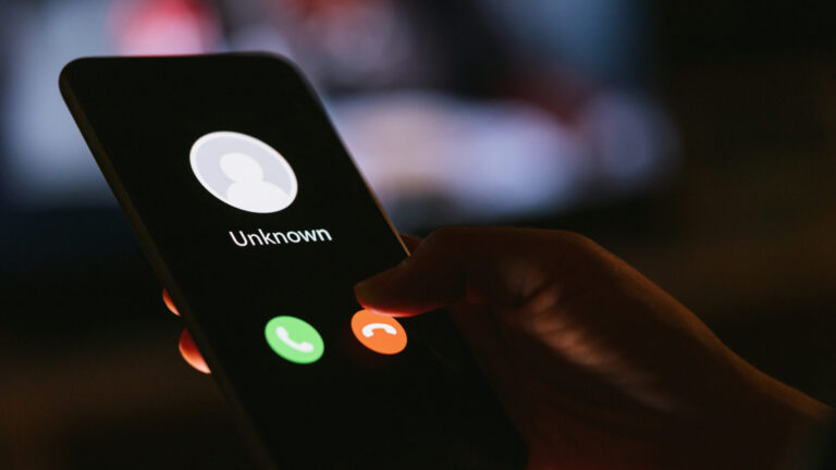 What to do if you receive an unknown phone call?
