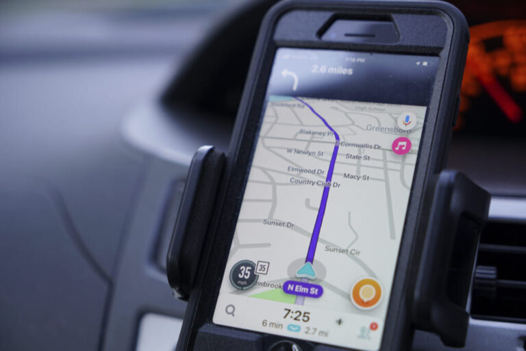 What app do police use to track cell phones?