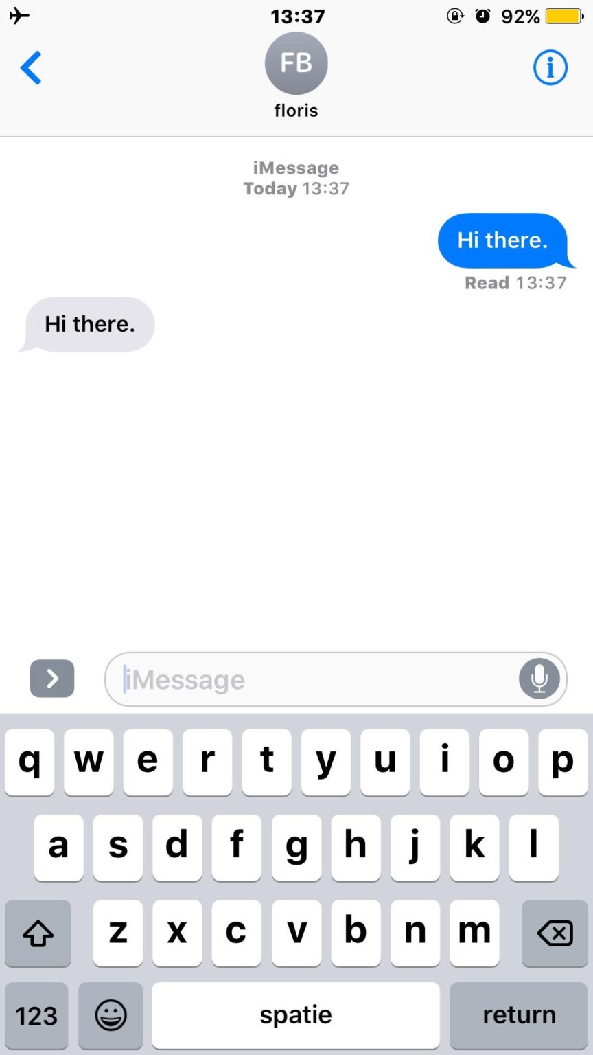 can you receive text messages while on airplane mode